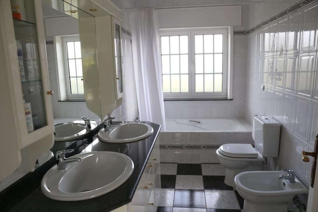 Maison Familiale De Caractere Avec Piscine Padronelo Extérieur photo